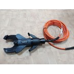 Изолированный гидравлический кабелерез с ножным насосом для кабеля до ø 95 мм (SSA95)